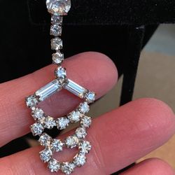 Gorgeous Vintage Sparkle!!! 2 Clip Earrings & Choker!