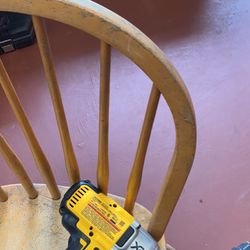 Dewalt1/2”(13mm) DCF899 Impact 1/2” Wrench 3 speed Tool Only .O-400/1200/1900/min RPM 13 PC DEEP SOOKETS