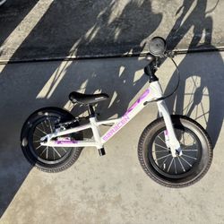 Saracen 12” Balance Bike for Toddlers (Age 2–5) – Brand New!