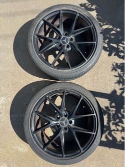 (2) Mercedes wheels