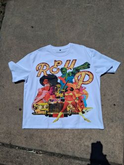 Graphic T