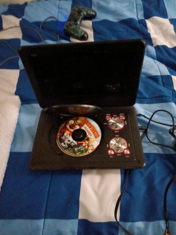 Portable DVD Player With Screen And Remote 