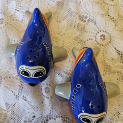 Southwest Airlines Rare Salt And Pepper Shakers
