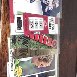 Football Cards E