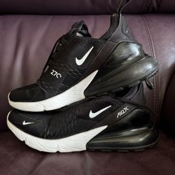 Nike Air Max 270 Black Size 8M