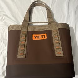 Yeti Camino 35 Wetlands Brown
