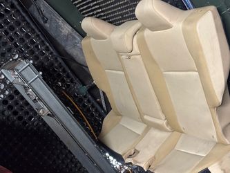 2017 Toyota Corolla seats