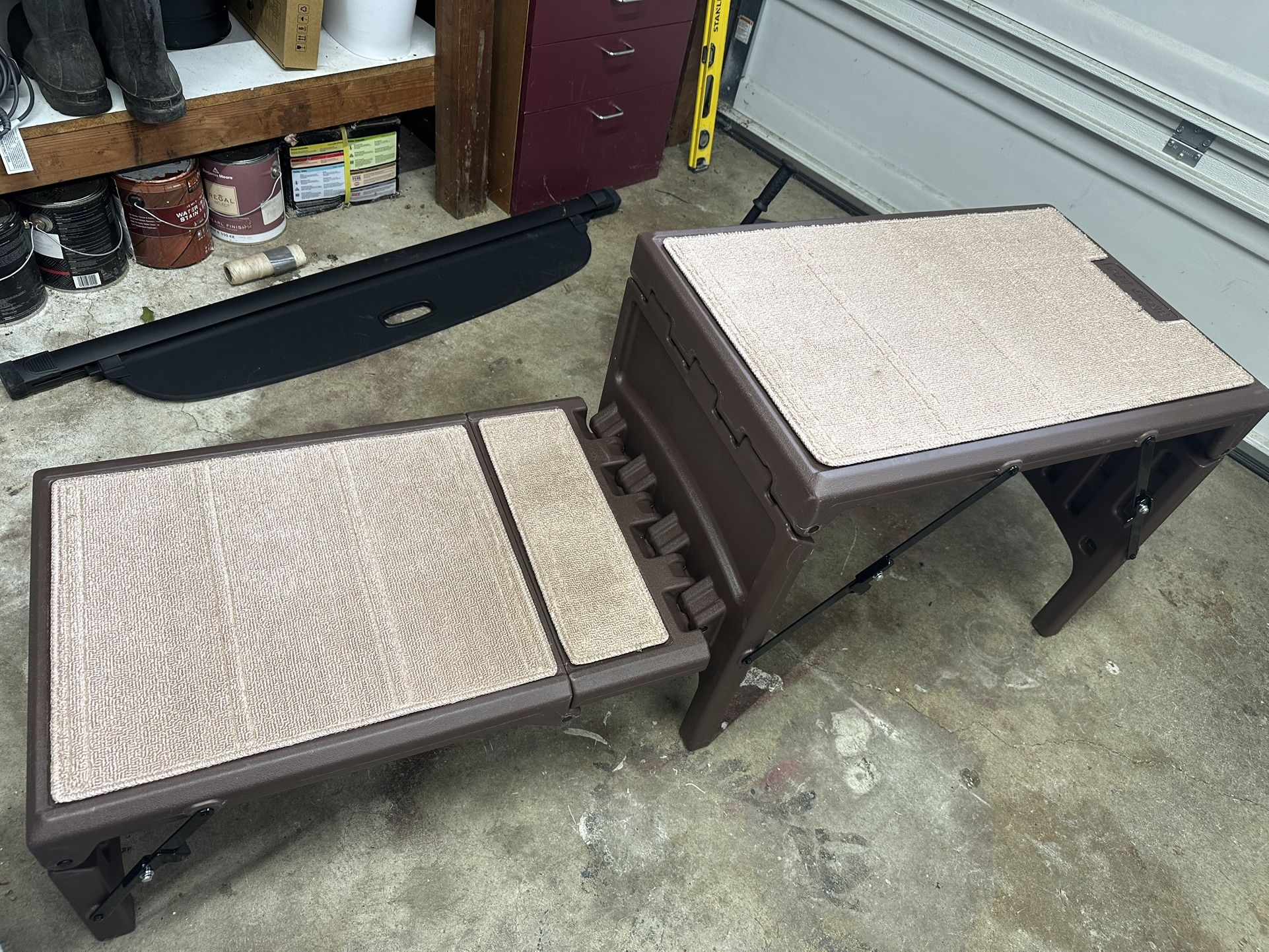 Stair Style Pet Ramp. Great For Large Dogs