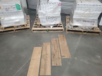 Tile Porcelain 1,080 square feet new