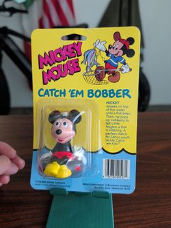 Mickey Mouse Catch em bobber