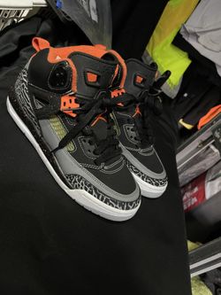 Kids Jordans 3’s