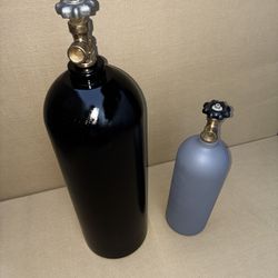 Nitrogen Tank