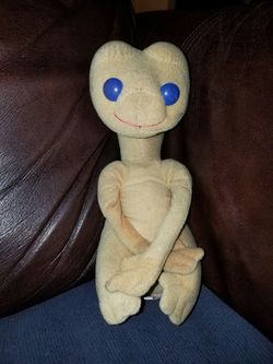 1982 E.T. Stuffed animal