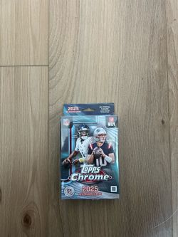 Topps Chrome Football Hanger Box