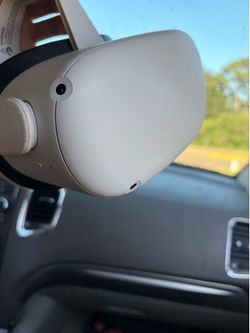 Meta Quest 2 VR Headset ( No box )