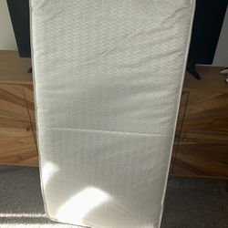 Crib Mattress& Bed Sheets