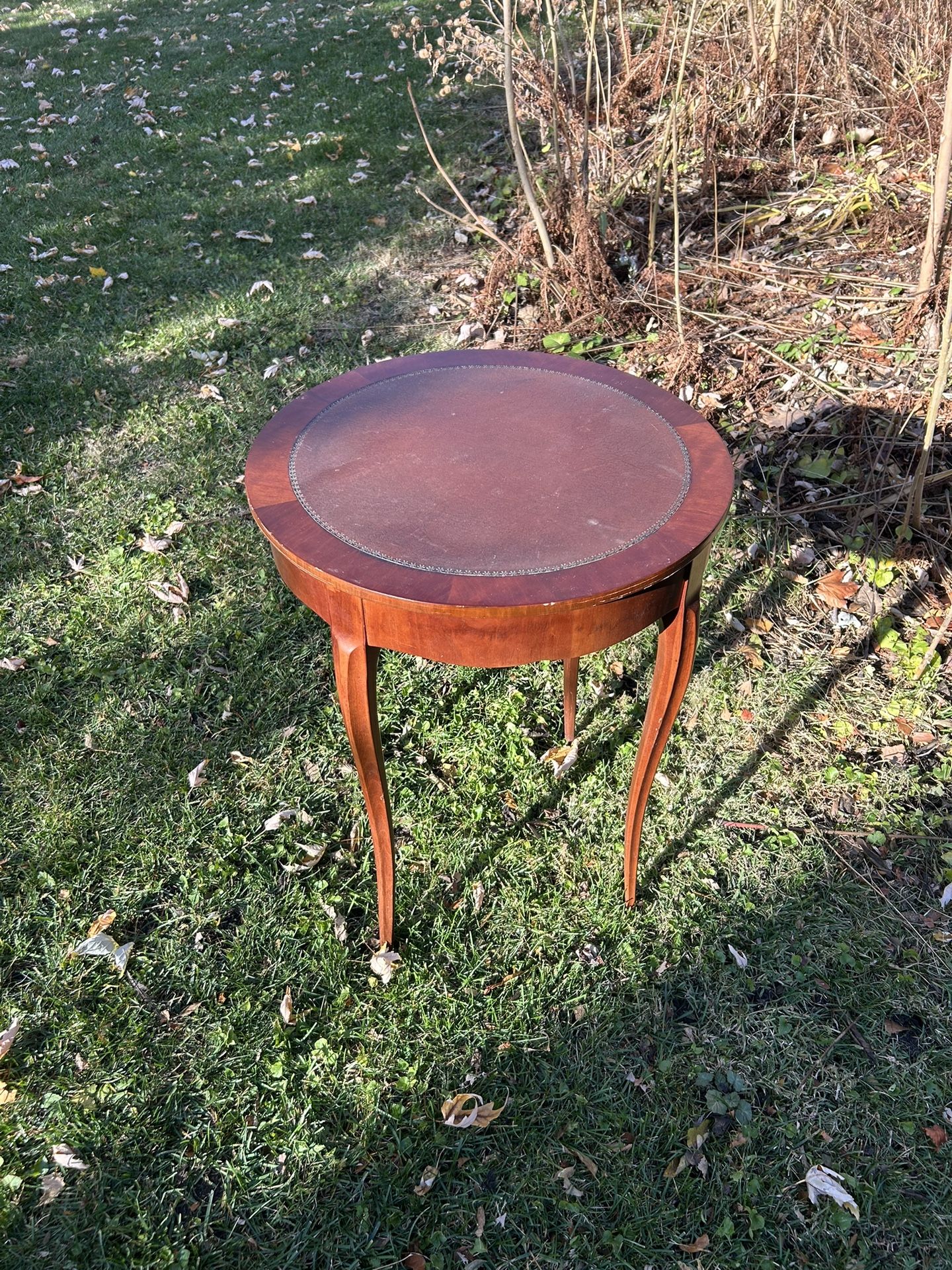 Vintage Mahogany Mid-20th Century Leather Top Side Table