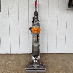 Dyson DC18 Upright Compact Vacuum 