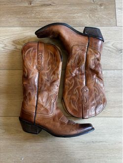 Cowgirl Boots (Women 5.5B)