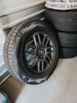 Cybertruck 20” Core Wheels with 35” Tires