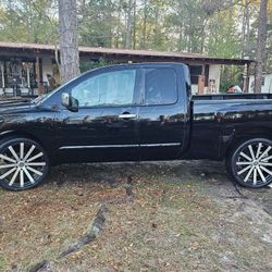 2005 Nissan Titan