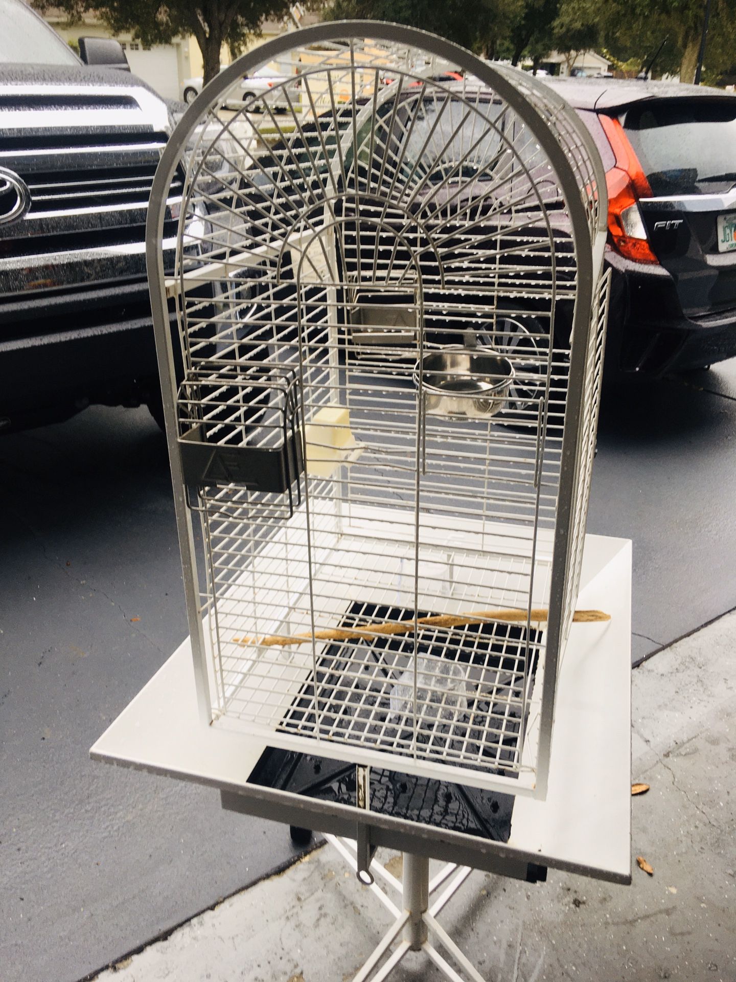 Medium/ Large Bird Cage