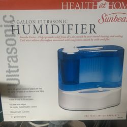 Humidifier By Sunbeam