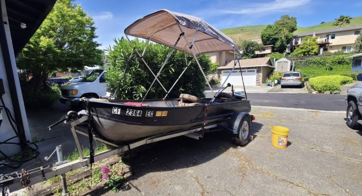 16’ Aluminum Fishing Boat With Trailer