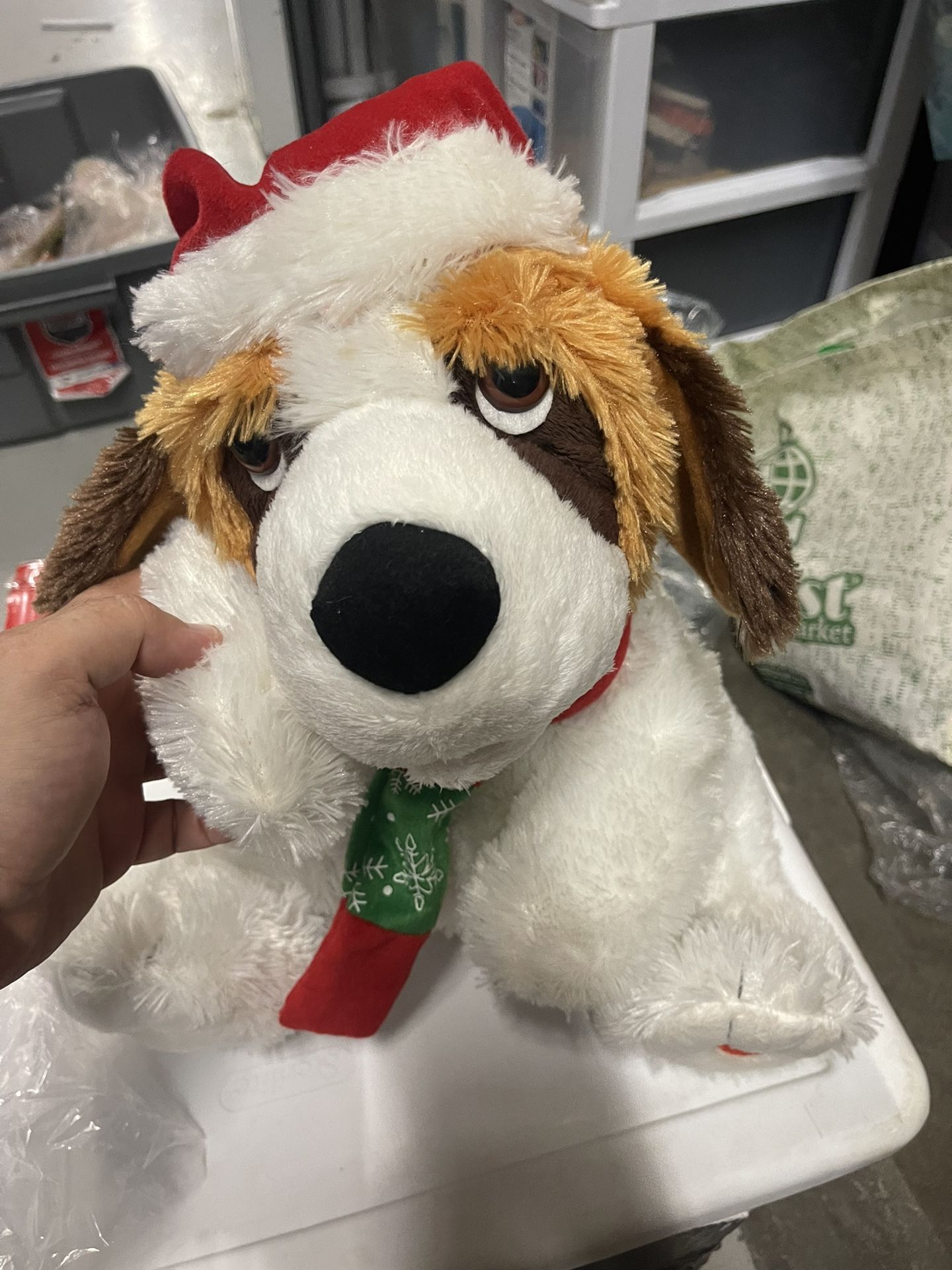 Christmas Animated Puppy Plush Dog Sound N Light Macys 2009