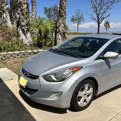 2012 Hyundai Elantra
