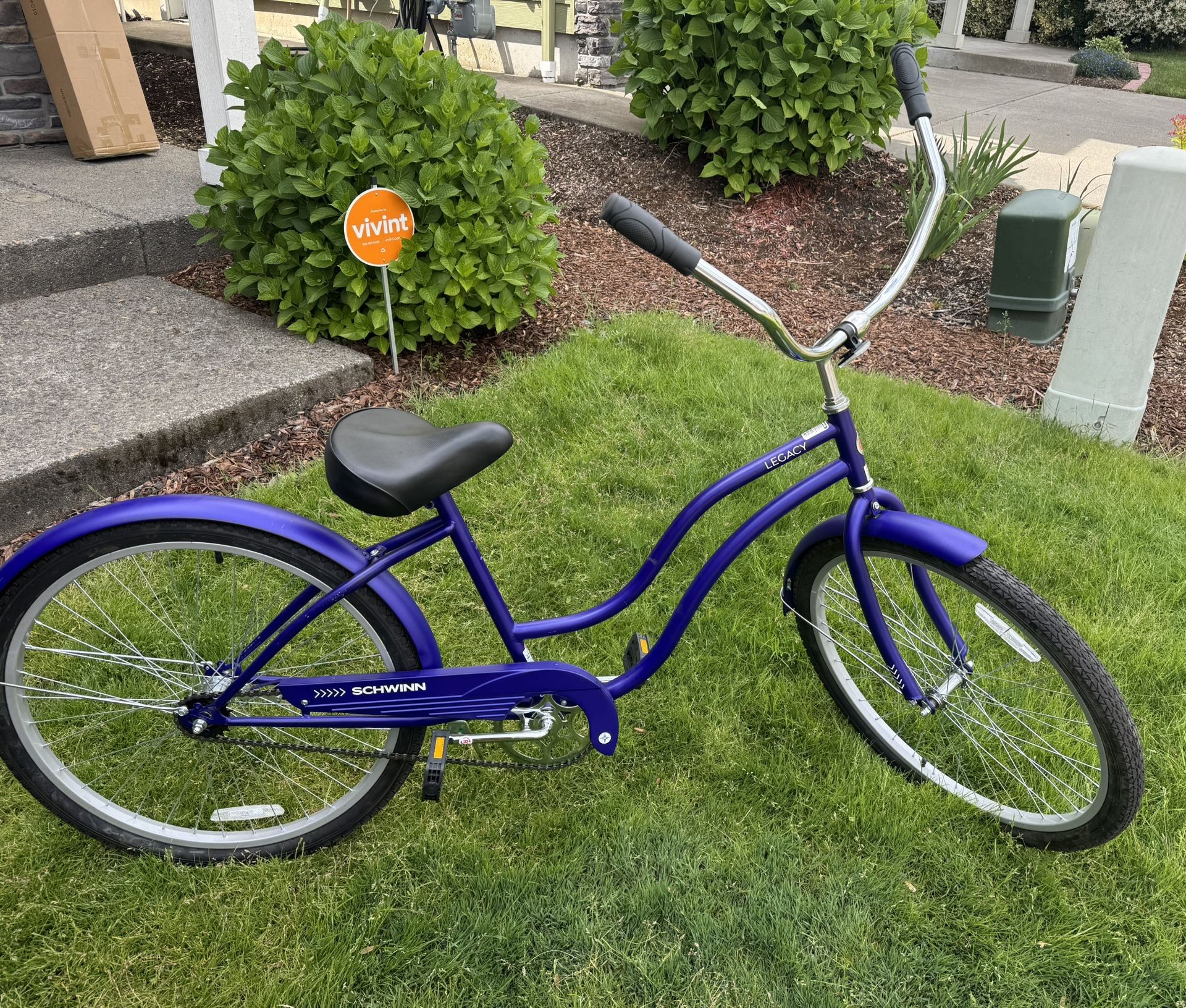 Schwinn Legacy Women's 26" Cruiser Bike - Purple