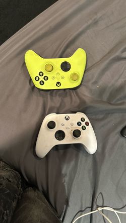 Xbox Controllers