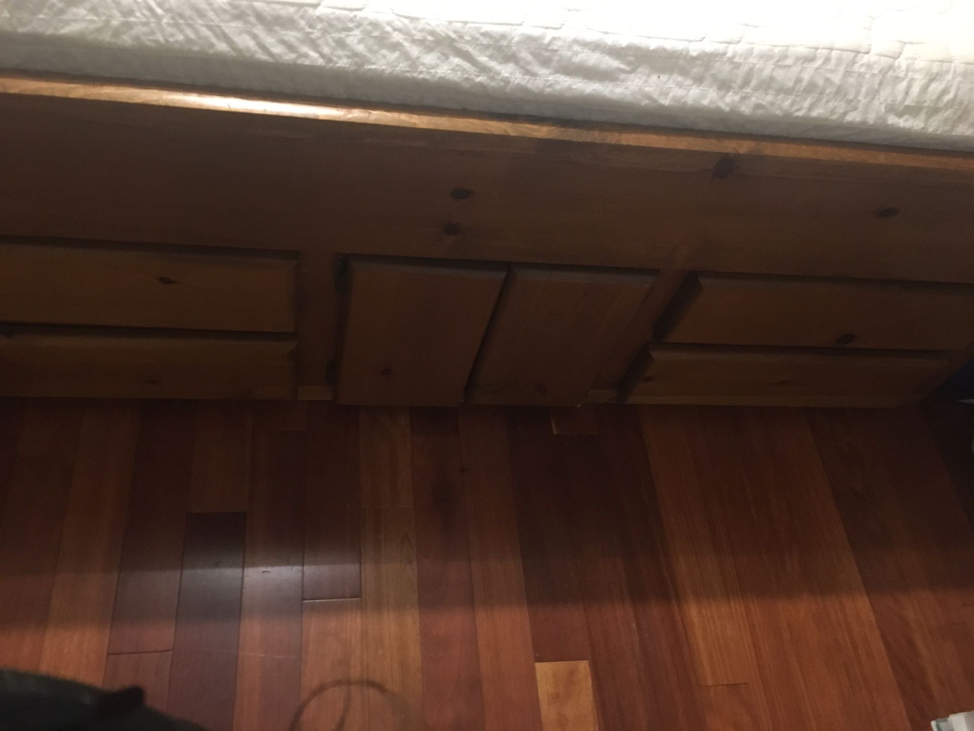 Waterbed frame Queen for Sale in Federal Way, WA OfferUp