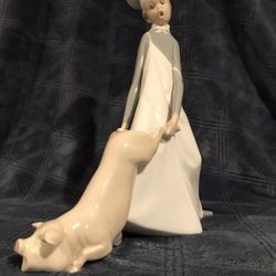 Spanish Lladro Porcelain Figurine (retired)