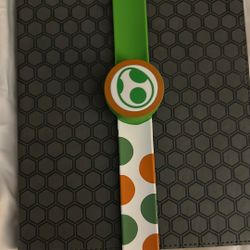 Super Nintendo World Universal Power Up Band Yoshi