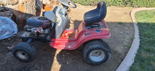 Troybuilt Riding Mower