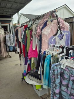 Clothes/ropa
