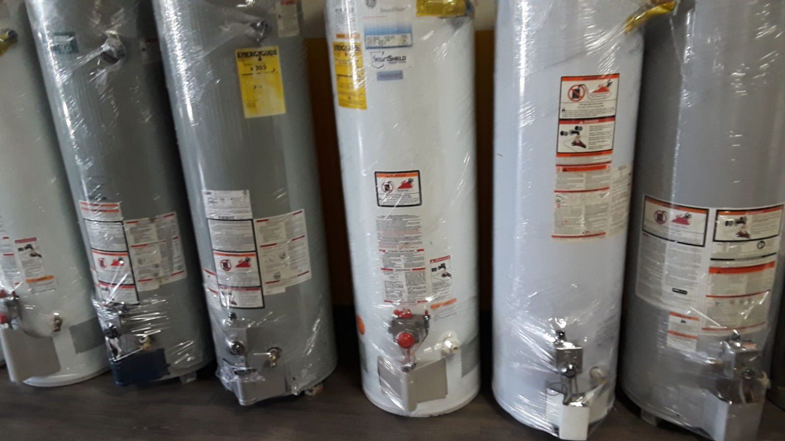 Only today water heaters for 180 whit installation