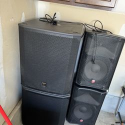 Subwoofers And Speakers 