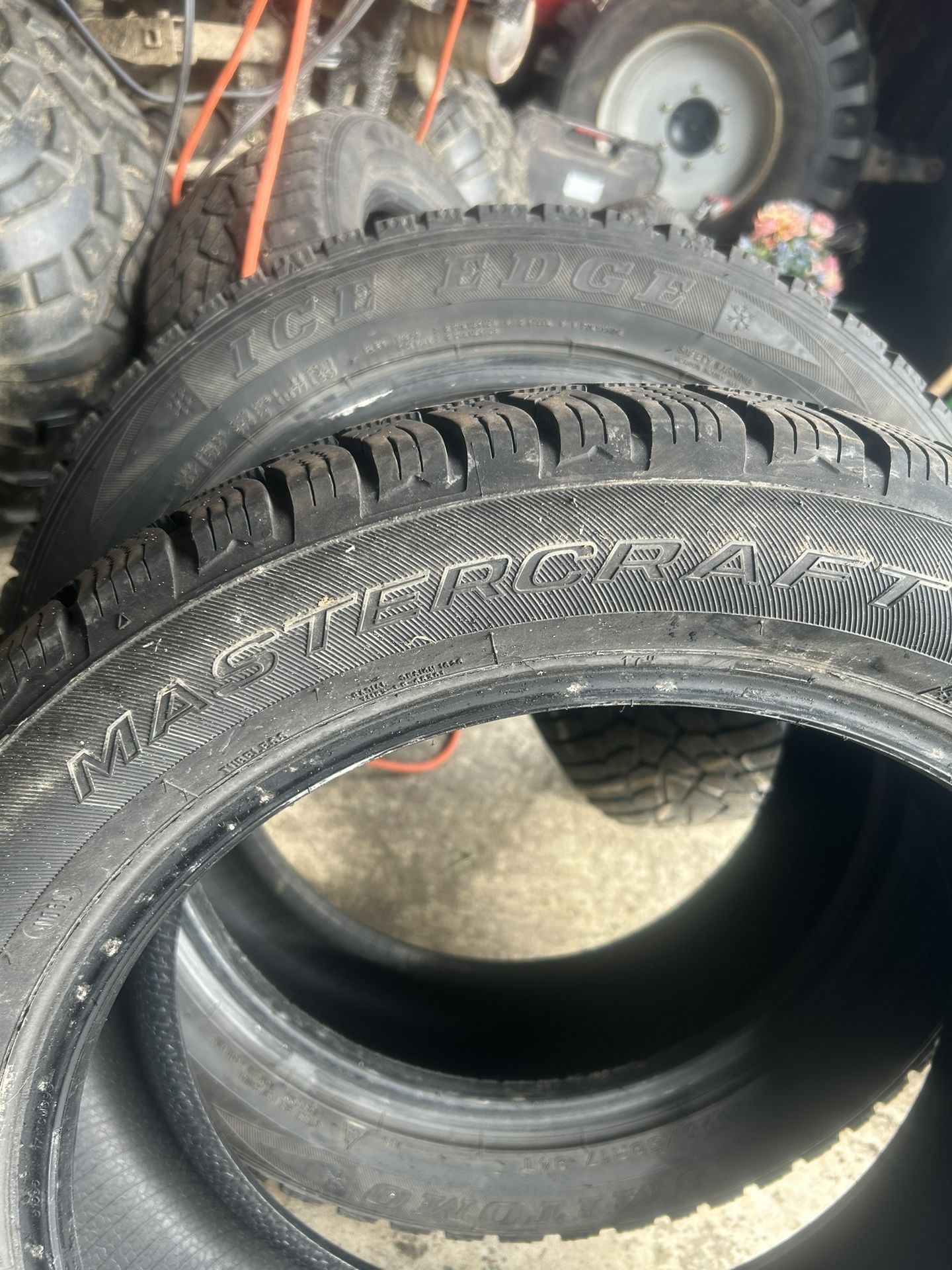  4 ).    225/50R 17       94T.   