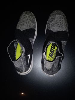 Nike running shoes for women's $30