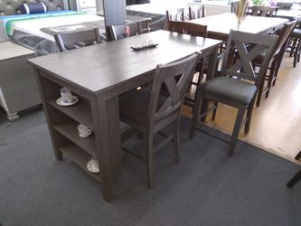 Counter Height Table and 4 Chairs