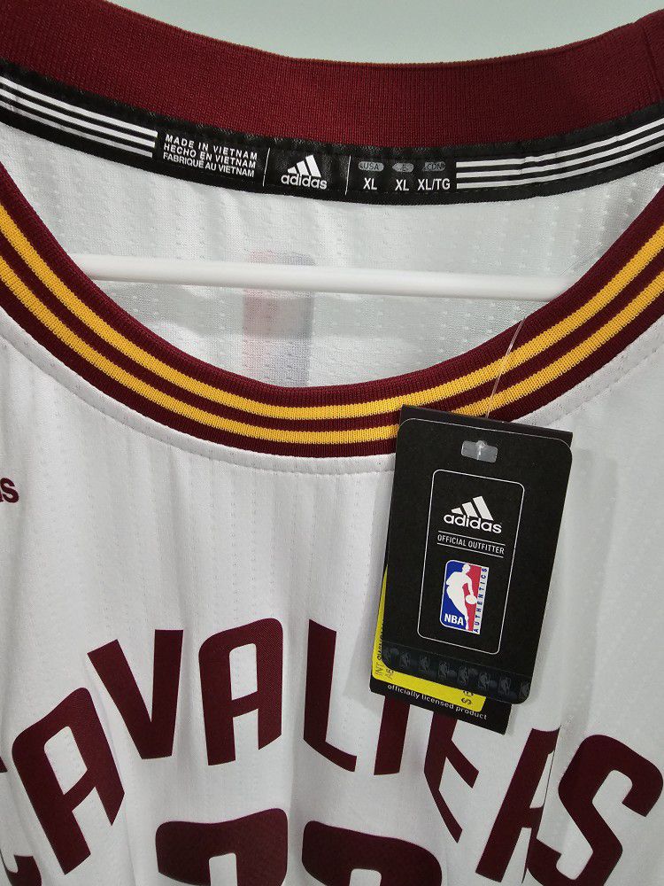 LeBron James Cleveland Cavs Cavaliers Adidas Jersey NBA Authentic L +2  Alternate for Sale in Garden City P, NY - OfferUp