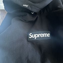 Supreme Hoodie black box Logo 2024 Edition 