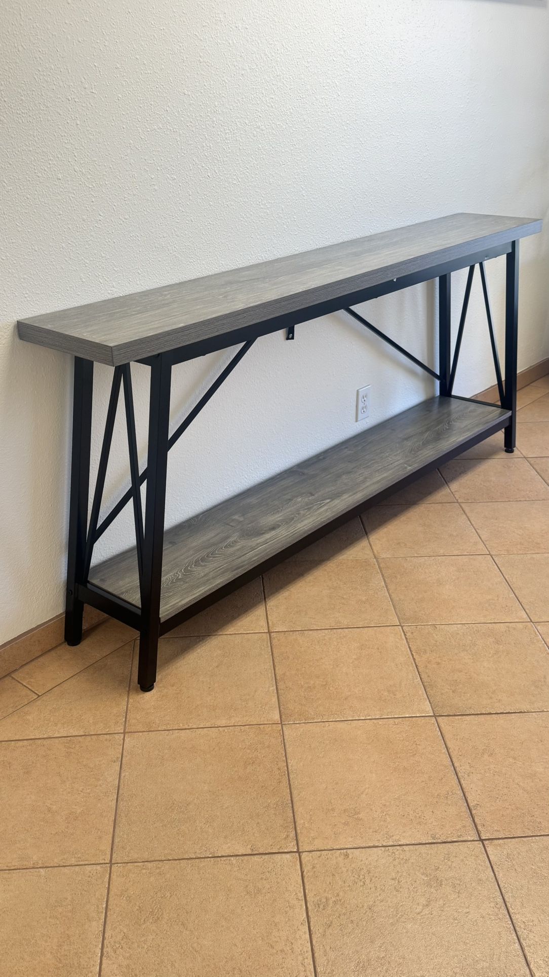 Entry Wha Table 71” Long - Gray