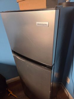 Mini Frigidaire