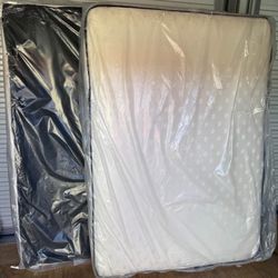 Queen Mattress + Box Spring 