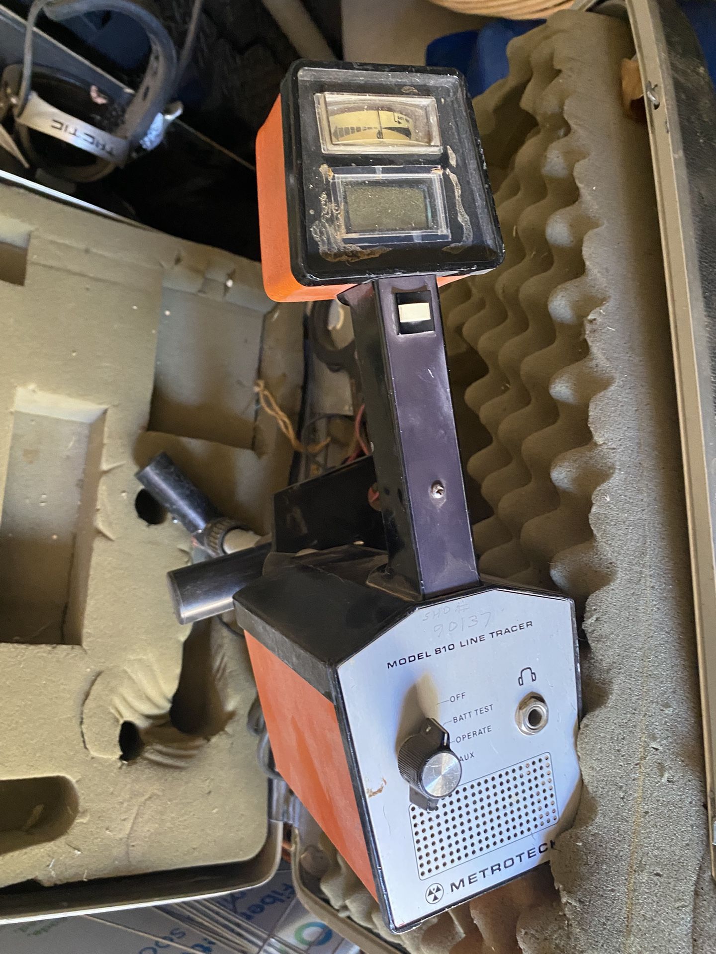 Utility Locator Read Description