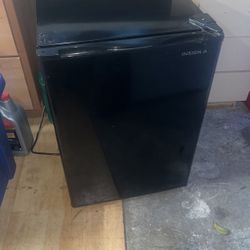 Small Fridge 