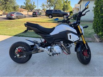 2023 Vader aka grom clone